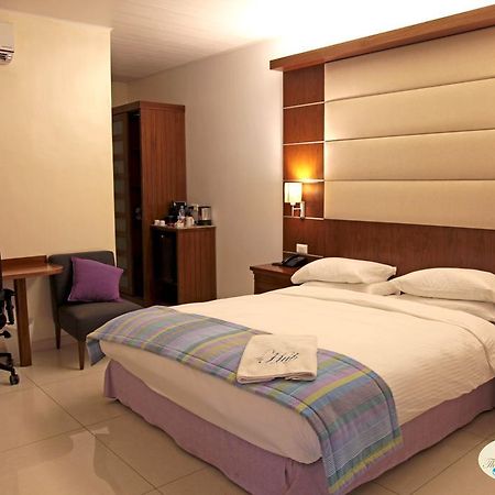 The Hub Hotel New England Ruang foto