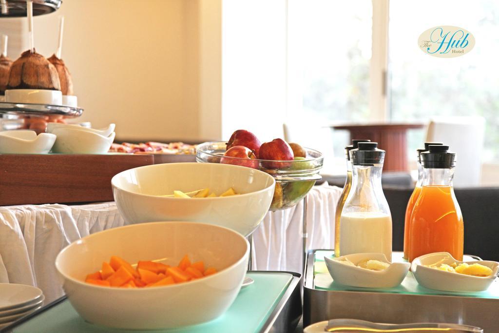 The Hub Hotel New England Bagian luar foto